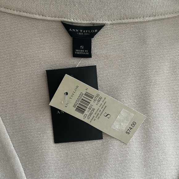 Ann Taylor Tan, V Neck, Button Down Cardigan with Ruffles, Size Small - Picture 4 of 5